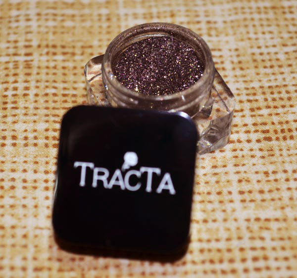 encantos-de-iara-tracta-sombra