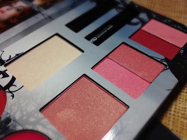 paleta-maquiagem-dark-shadows-blushes
