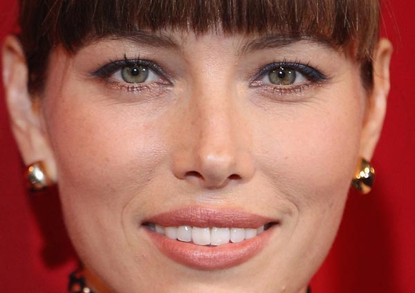 jessica-biel-makeup-01