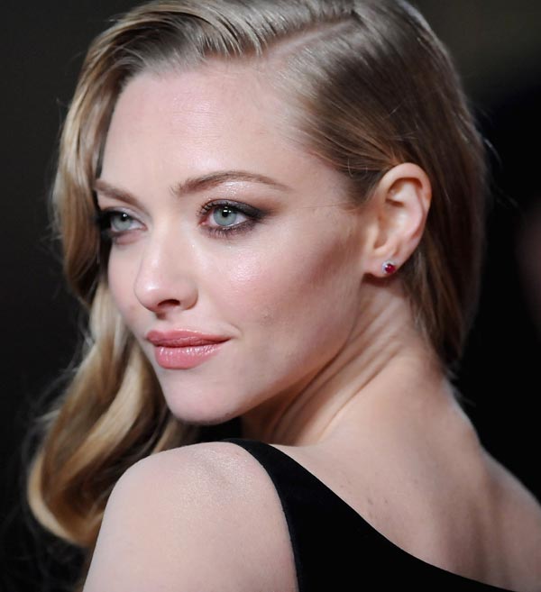 amanda-seyfried-make-02