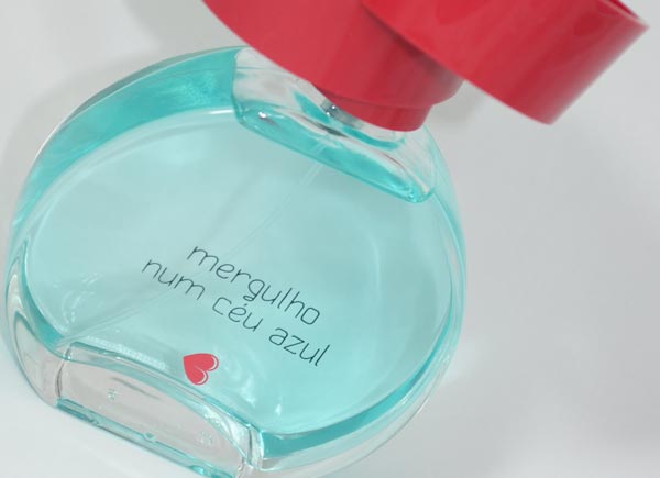 merrgulho-num-ceu-azul-perfume