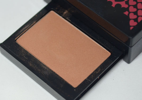 blush-qdb