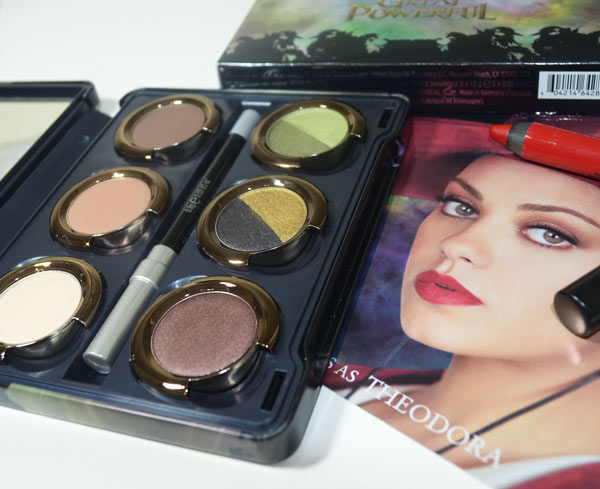 theodora-palette-urban-decay