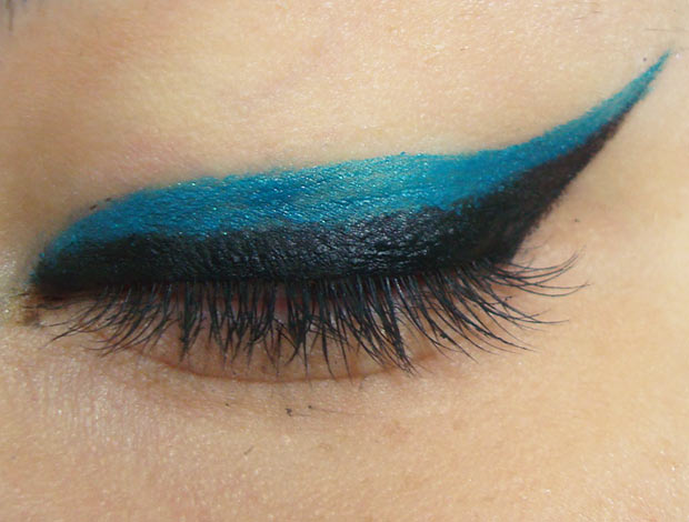 mary-kay-delineador-gel-tempting-teal-jed-black