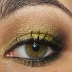 Maquiagem amarela e dourada com Contém 1g