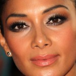 Mais um make esfumado arraso de Nicole Scherzinger