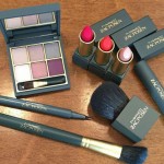 MAC lança coleção em parceria com Zac Posen