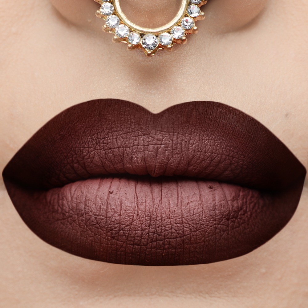 Batons Anastasia + Duffy- T.Blogs