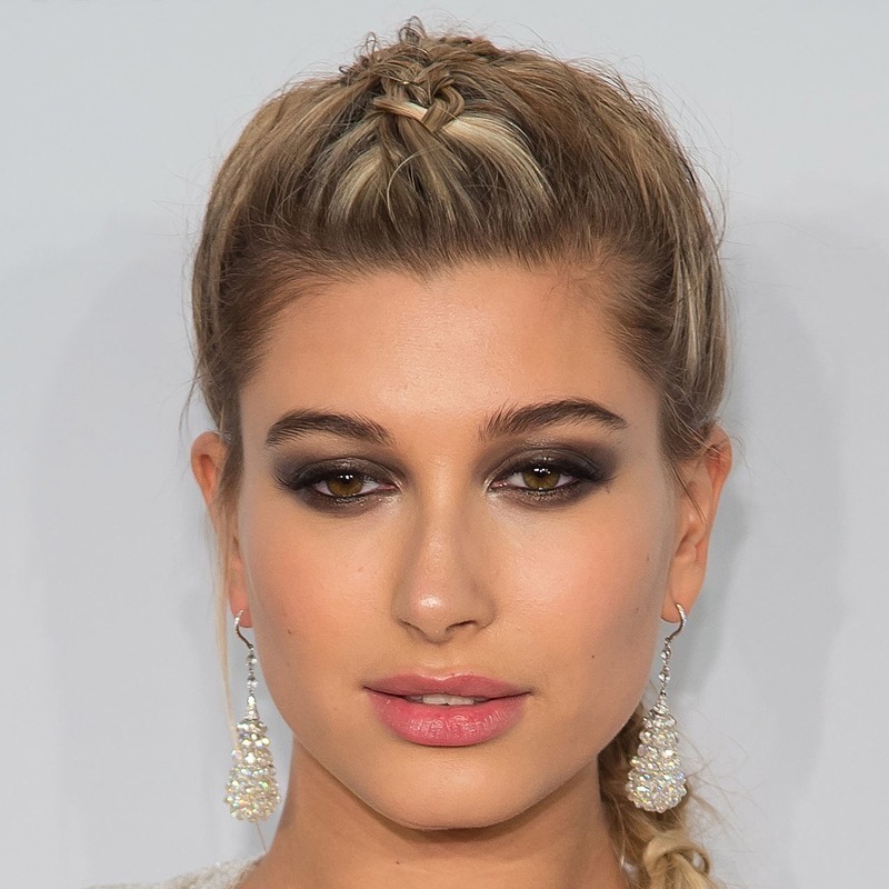 Hailey Baldwin é sagitariana do dia 22/11