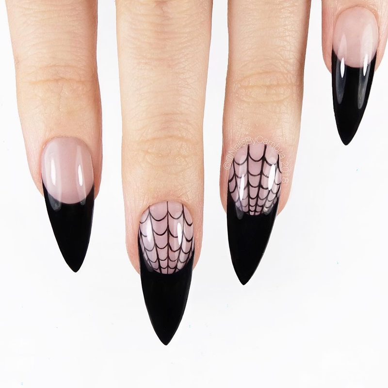 10 unhas inspiradoras para o  Halloween 43095340_727687584276906_8532408349238345008_n